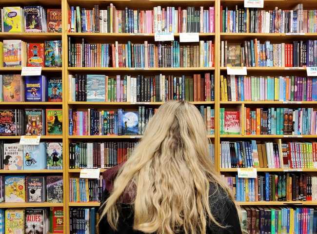 Inside Powell's