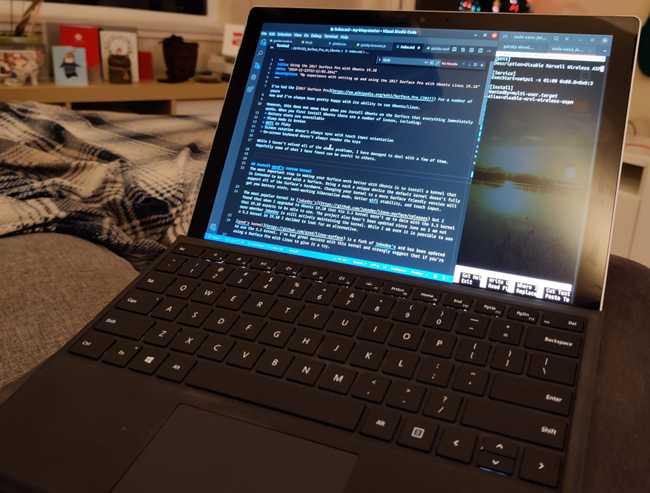 Ubuntu 19.10 running on the 2017 Surface Pro